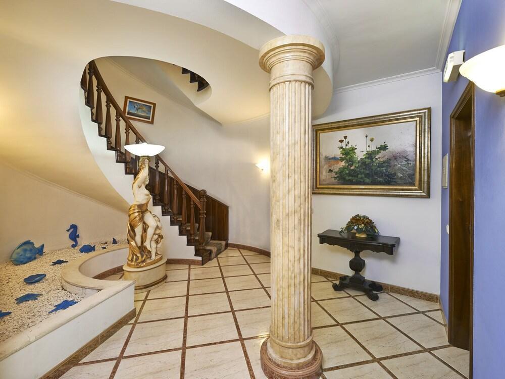 Bertolina Guest House アルブフェイラ エクステリア 写真