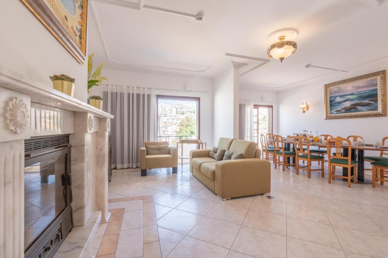 Bertolina Guest House アルブフェイラ エクステリア 写真